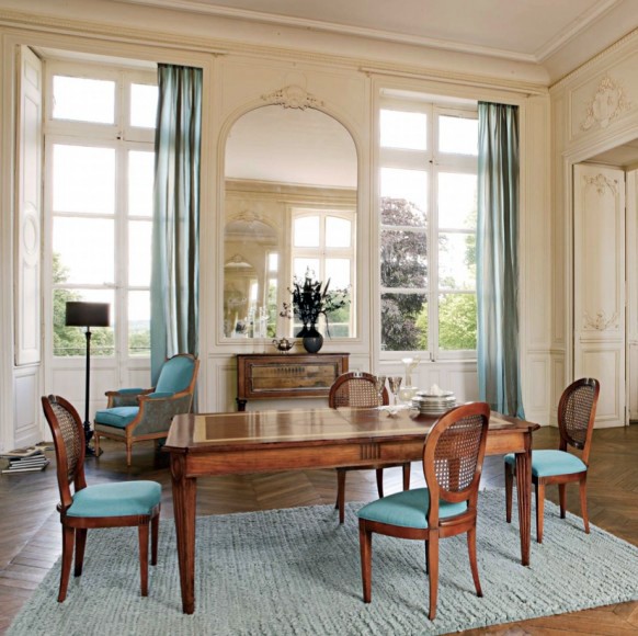 Elegant decor in the dining room with rustic furniture