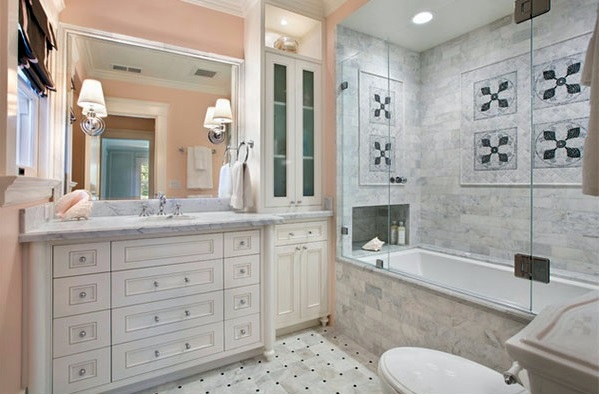 15 Mediterranean Bathroom Designs