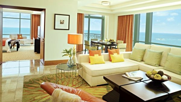 The world's best luxury hotel room - a touch of heaven