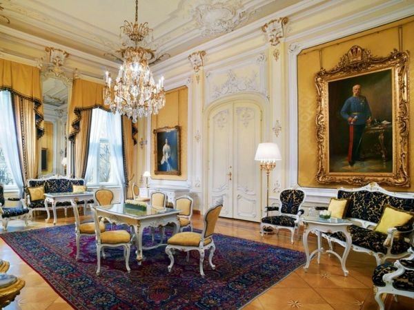 The world's best luxury hotel room - a touch of heaven The world's best luxury hotel room - a touch of heaven