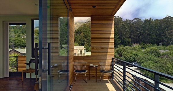 Ingenious house design offers protection against flooding