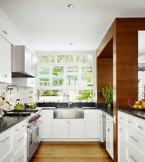 A glass shelves are stylish and modern in the Room