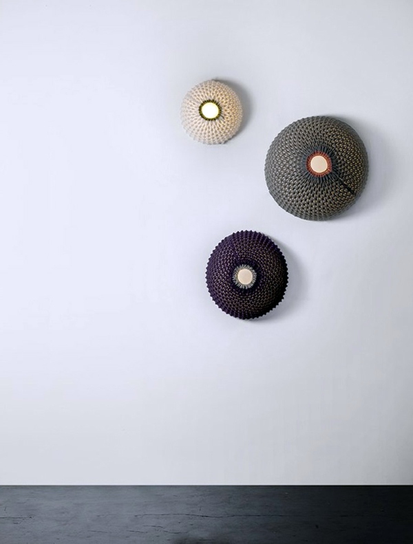 Knitted lampshades of Ariel Zuckerman Knitted lampshades of Ariel Zuckerman