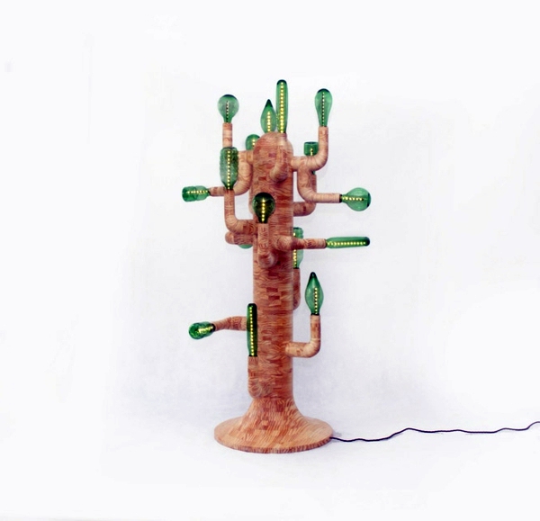 The environmentally friendly LED floor lamp by Studio Swine