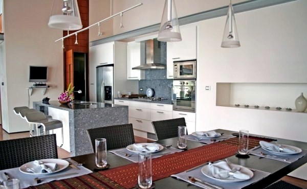 Luxury Vacation Villa on the sea in Phuket Luxury Vacation Villa on the sea in Phuket