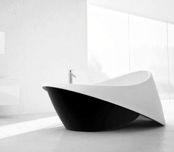 Freestanding bathtub in modern bathroom