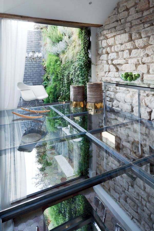 Renovated duplex apartment in the heart of Paris - original residence Renovated duplex apartment in the heart of Paris - original residence