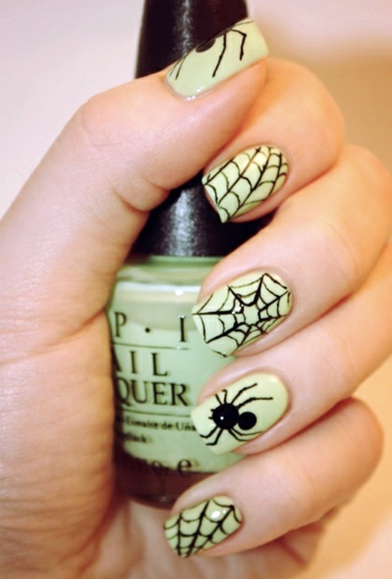 Nail Polish Ideas for Halloween - 40 inspiring nail design pictures Nail Polish Ideas for Halloween - 40 inspiring nail design pictures