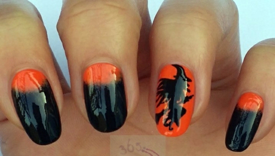 Nail Polish Ideas for Halloween - 40 inspiring nail design pictures Nail Polish Ideas for Halloween - 40 inspiring nail design pictures