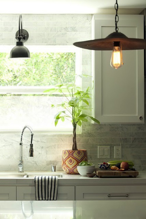 10 interesting kitchen mirror designs - practical and beautiful suggestions
