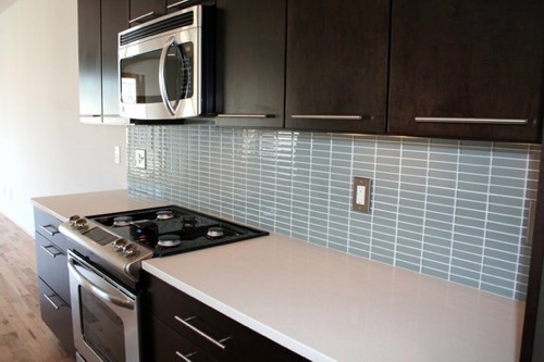10 interesting kitchen mirror designs - practical and beautiful suggestions