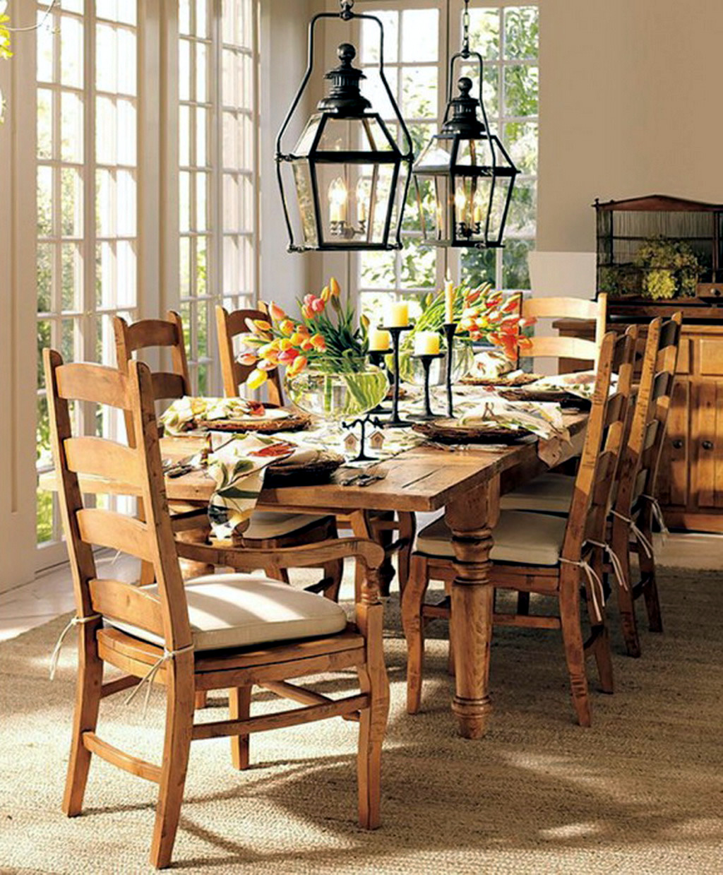 Beautiful spring table decoration ideas with flowers Beautiful spring table decoration ideas with flowers