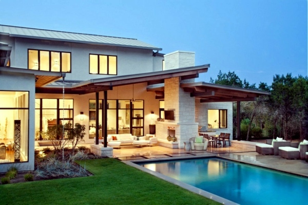 This bright and beautiful home in Blanco Texas promises luxury