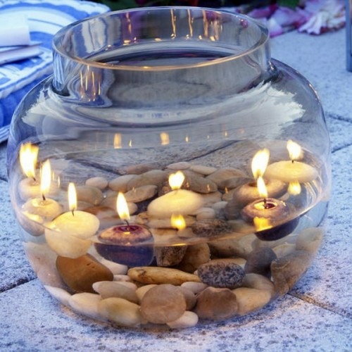 37 Cool Candles Ideas for Summer - original centerpiece on the table