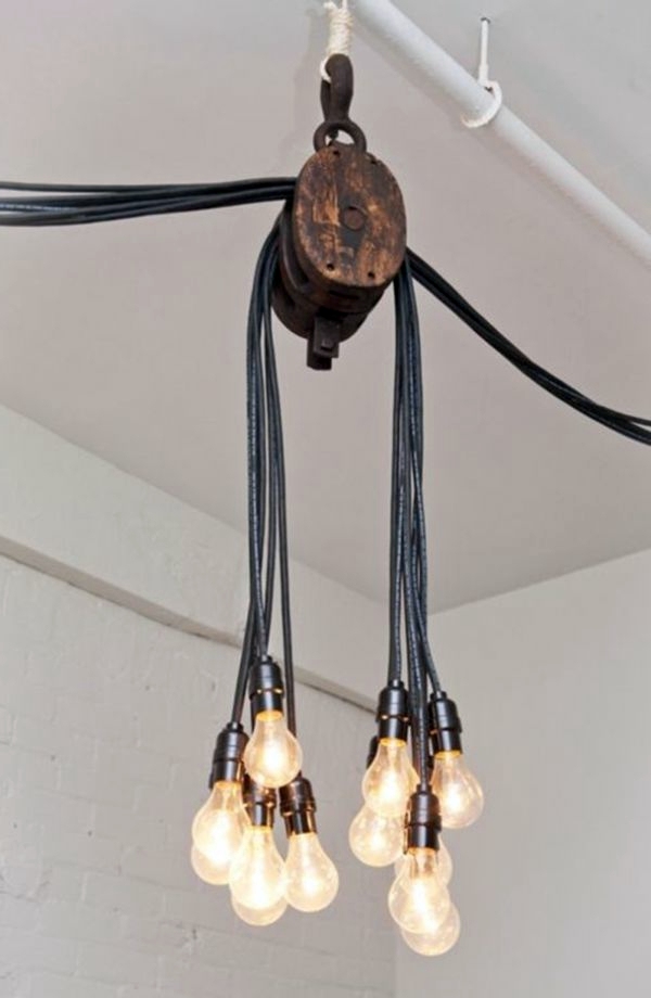 Pendant lights with a simple design to conquer the market