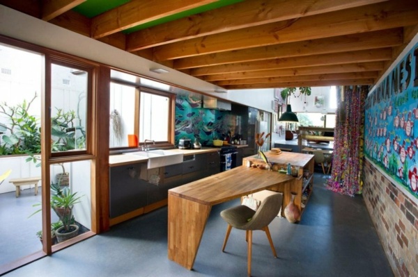 An eclectic house in Sydney shows colorful and playful interior