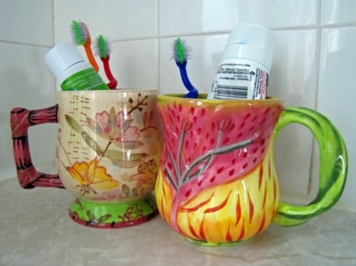 15 DIY toothbrush holder ideas