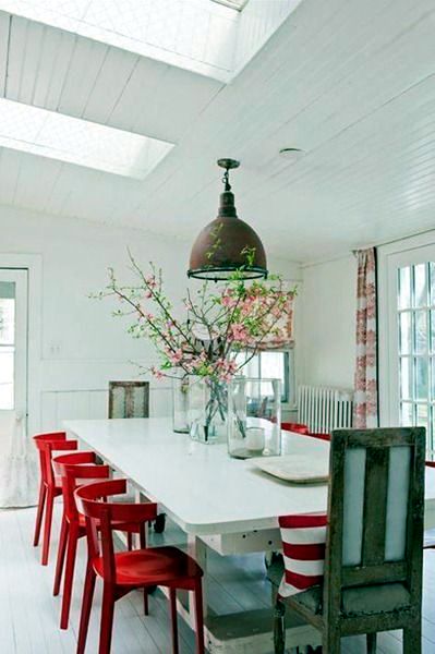 Deco - Decorate in red Deco - Decorate in red