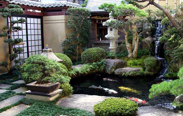 Landscaping ideas with furniture