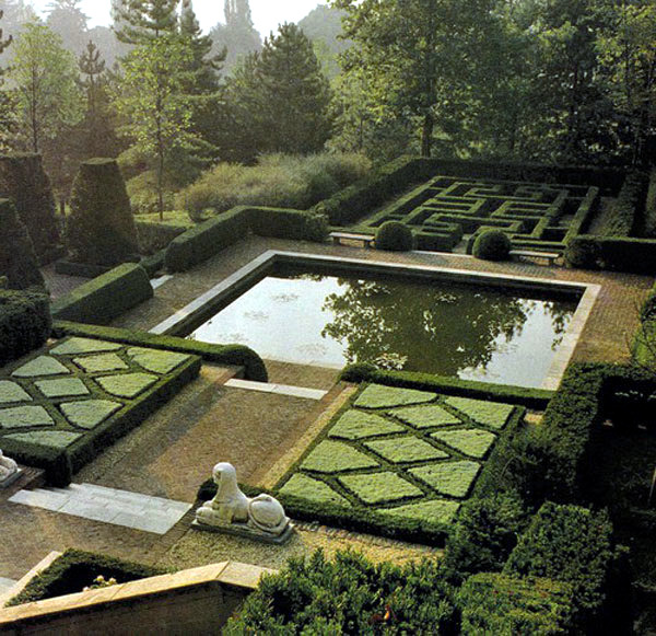 Landscaping ideas with furniture