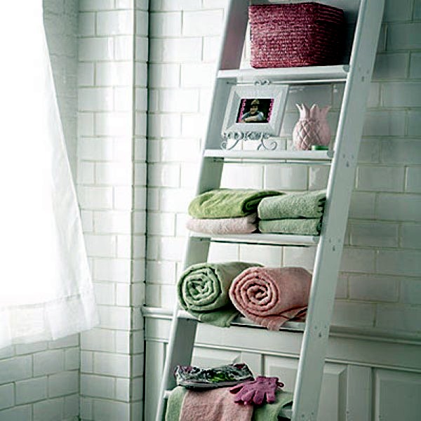 Practical suggestions to organize your bathroom
