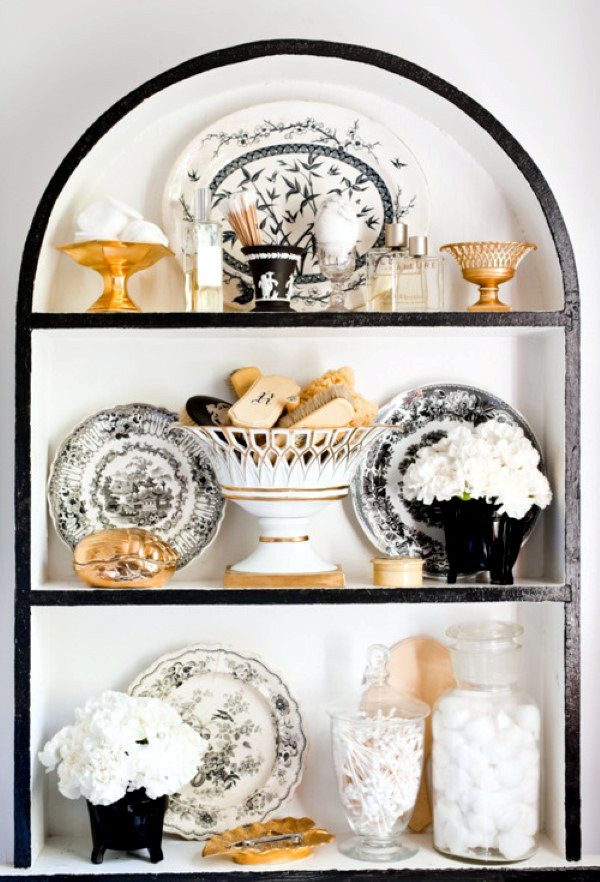 Practical suggestions to organize your bathroom