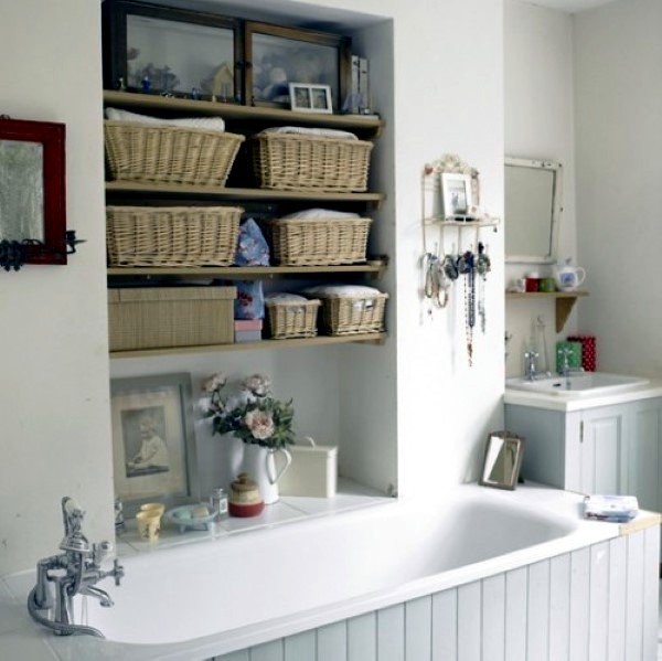 Practical suggestions to organize your bathroom