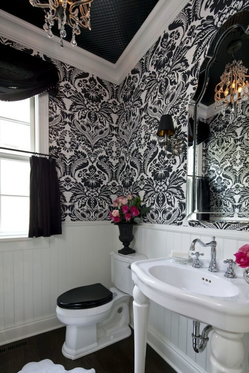 Traditional Black and White Bathroom Ideas