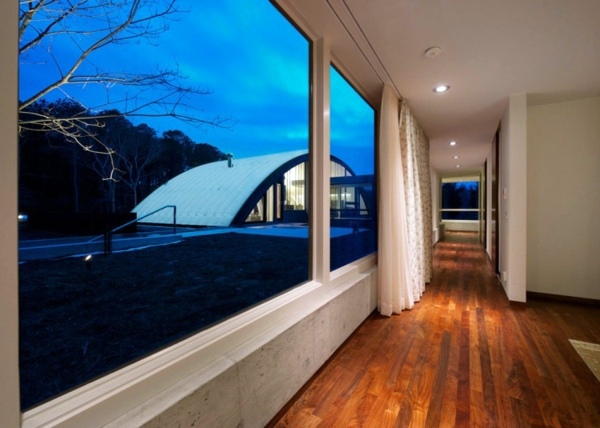 Modern house with style sheets Modern house with style sheets