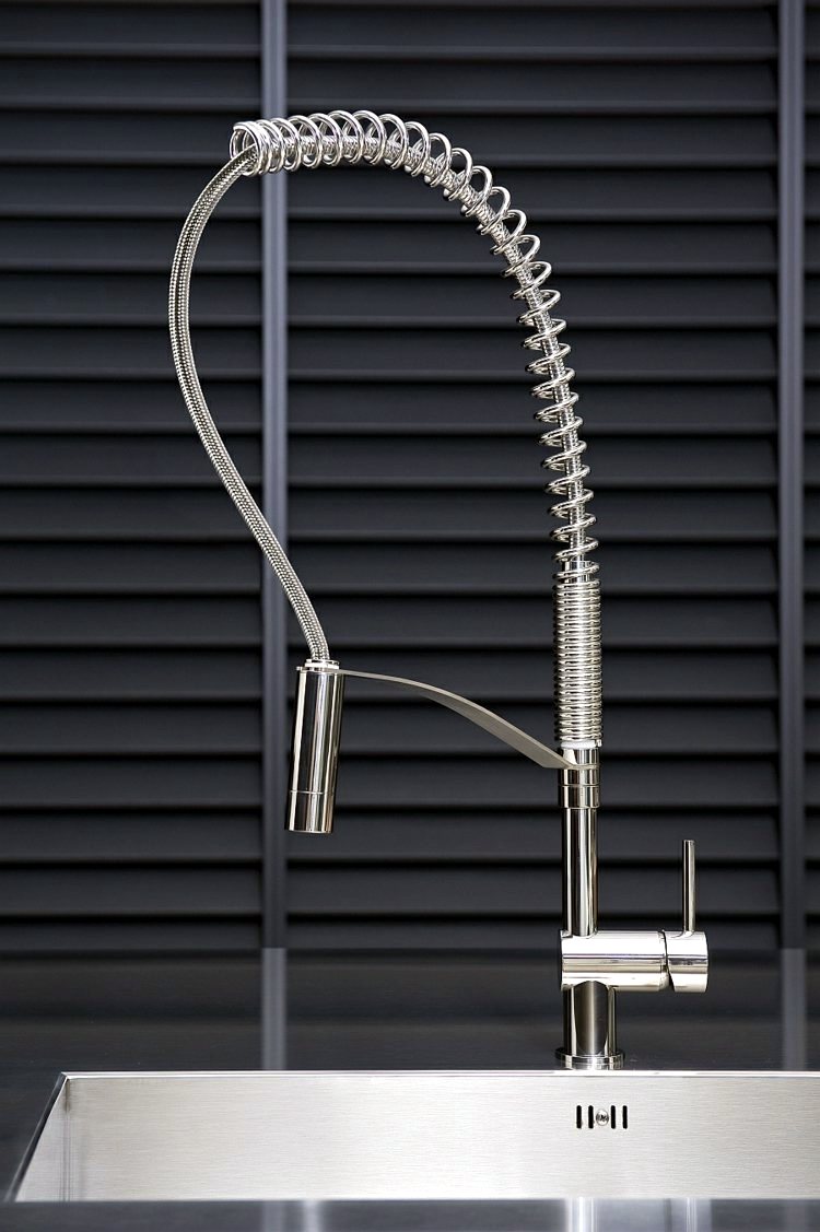 Stainless steel kitchen faucet - How can you set up your modern kitchen