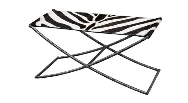 A bedroom bench with animal pattern is one of the coolest bedroom furniture at all A bedroom bench with animal pattern is one of the coolest bedroom furniture at all