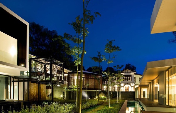 Contemporary house in Singapore - Screen House by the architect K2LD