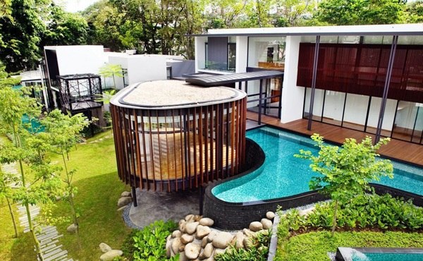 Contemporary house in Singapore - Screen House by the architect K2LD
