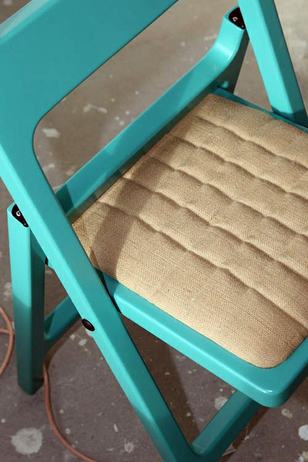 Designer lamp and chair combined in one - extraordinary idea of ​​Nieuwe Heren