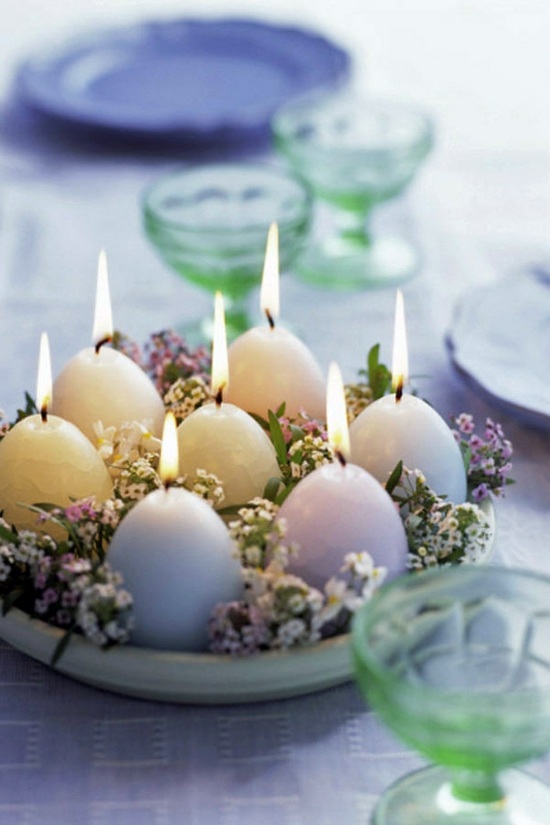 Easter decoration ideas with brightly painted and splendidly decorated Easter eggs
