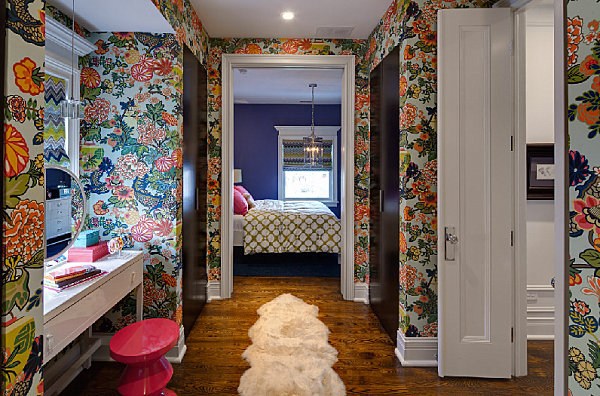Blue color palette in vibrant interior design - chic, relaxing atmosphere at home