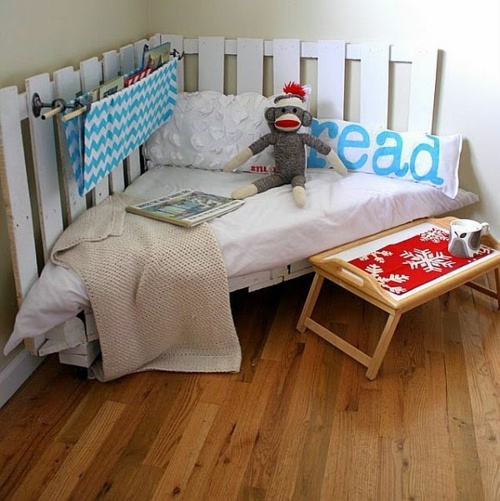 Furniture from wood pallets - 46 unique tips for you Furniture from wood pallets - 46 unique tips for you