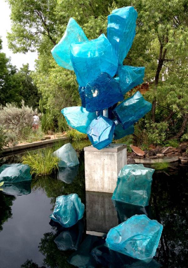 Botanical Gardens - the beautiful art of Chihuly Botanical Gardens - the beautiful art of Chihuly