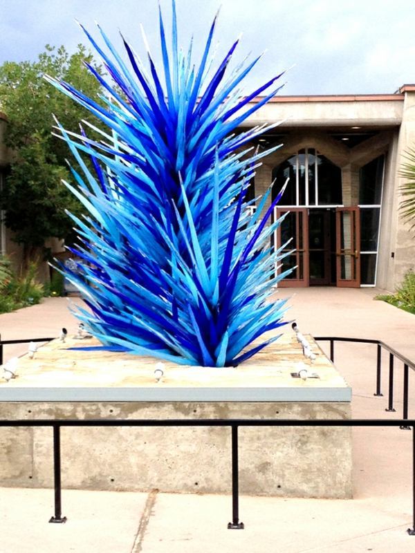 Botanical Gardens - the beautiful art of Chihuly Botanical Gardens - the beautiful art of Chihuly