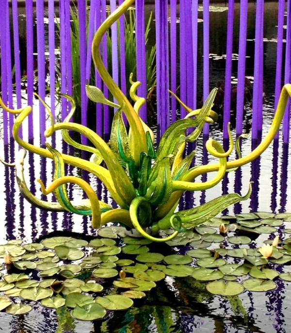 Botanical Gardens - the beautiful art of Chihuly Botanical Gardens - the beautiful art of Chihuly