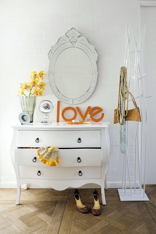 12 Decoration ideas with words - Express your emotions!