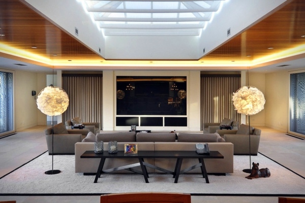 The grand villa of Michael Jordan in Chicago