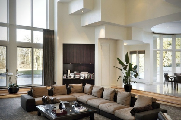The grand villa of Michael Jordan in Chicago