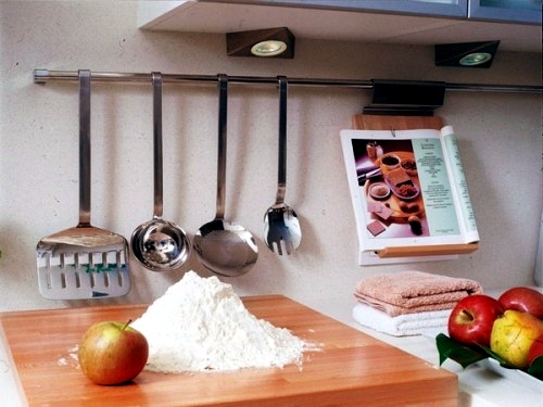 25 practical kitchen rails Ideas - Organizing in the Kitchen