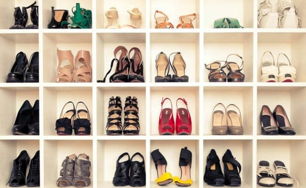 How to build a walk-in closet yourself?