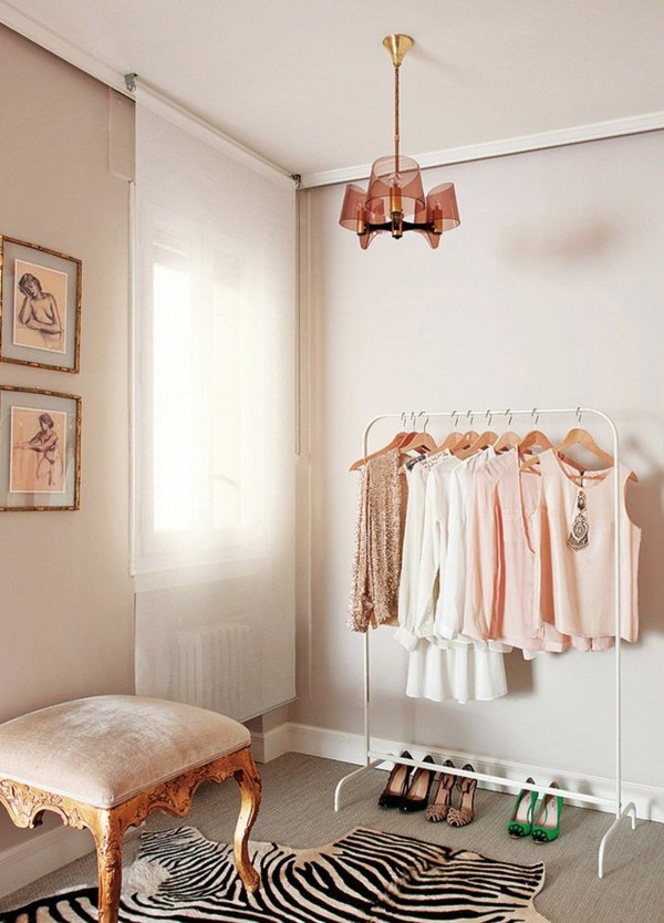 How to build a walk-in closet yourself?