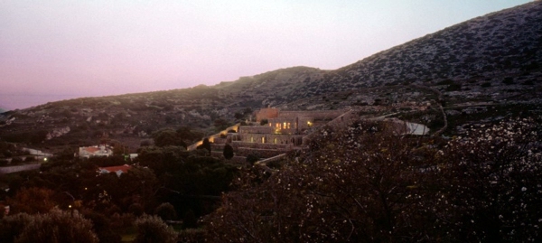 Antique Designer home with modern furniture - Syros House of Myrto Miliou