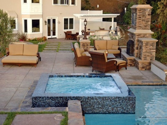 Make residential area in the garden - beautiful outdoor sitting areas