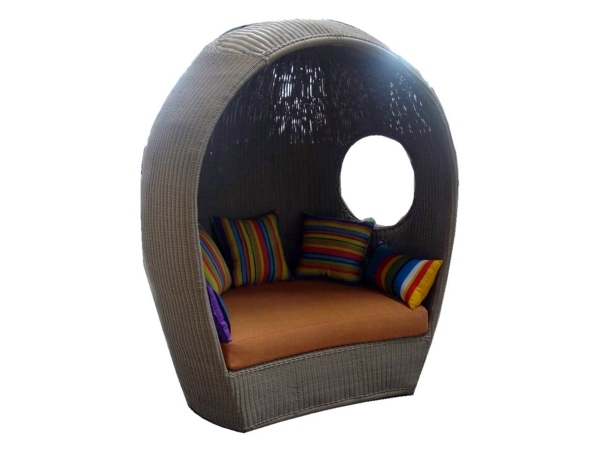 Balcony furniture rattan - cool designer ideas