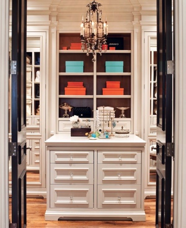 Set dressing - 20 design ideas and walk-in closets